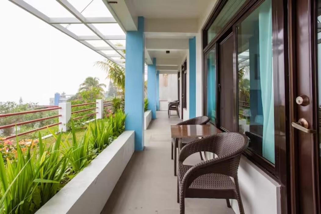 Casa Noah Hotel Tagaytay City Exterior photo